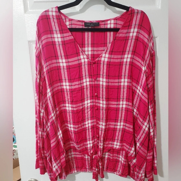NWOT Lane Braynt Pink Plaid Classic Button-Down Tie-Hem Top in Size 24 - Picture 2 of 13